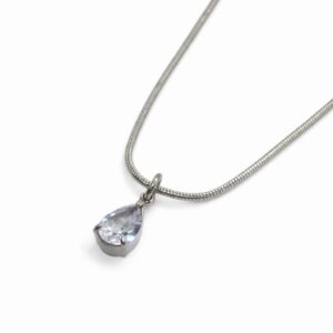 שרשרת טיפה עשויה סטיינלס סטיל ותליון זרקון בצבע כסף