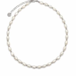 שרשרת עדי עשויה פנינה תרבותית וכדורי סטיינלס סטיל בצבע כסף