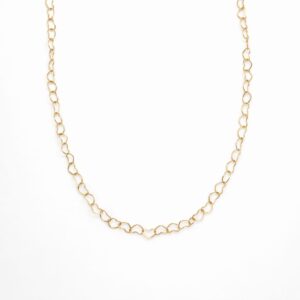 שרשרת לבבות עשויה סטיינלס סטיל בציפוי זהב 18K